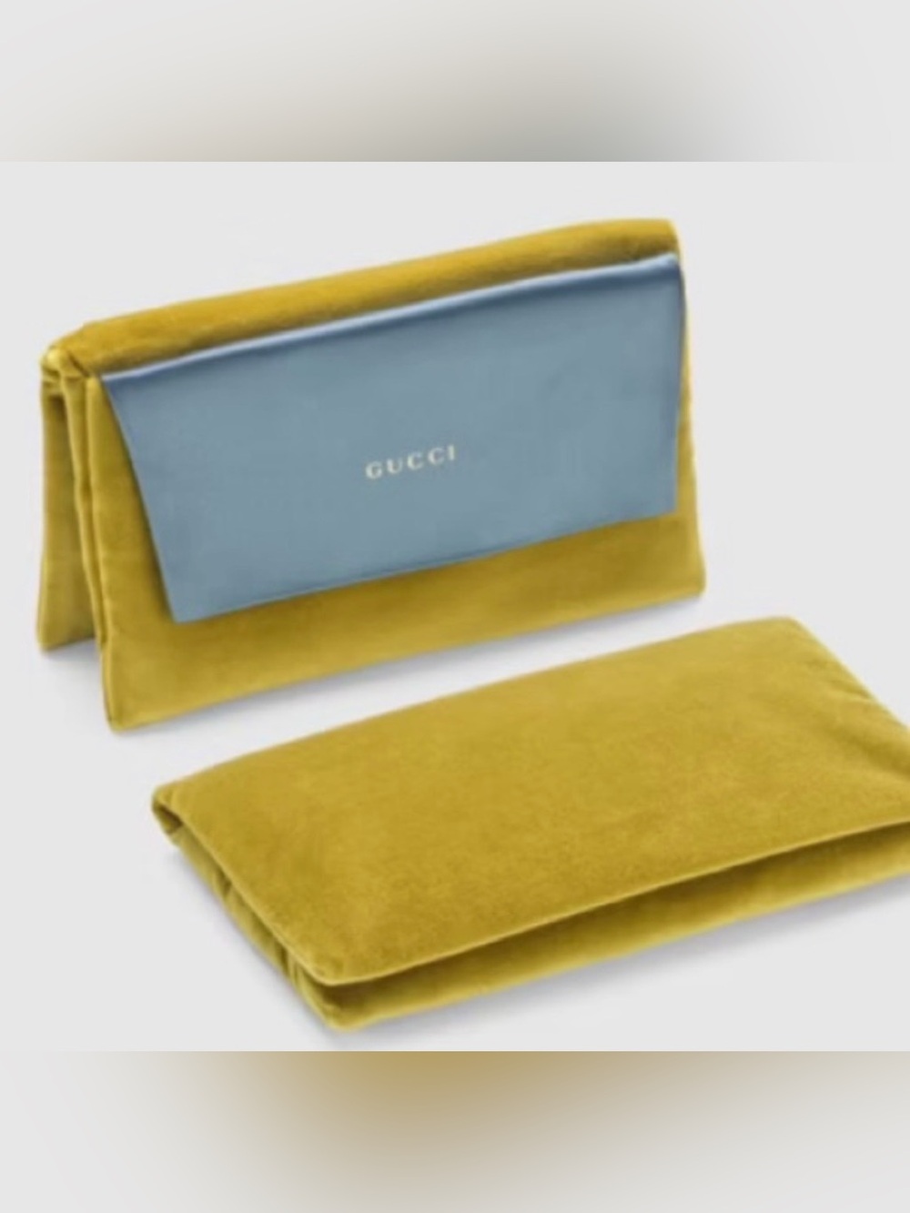 Gucci  velvet magnetic soft  pouch